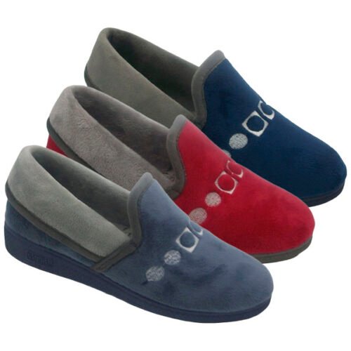 Zapatillas cerradas La Barca® Mujer con piso de cuña y vuelta de pelo 35 a 41 Aguamar Rojo Marino VSN-014